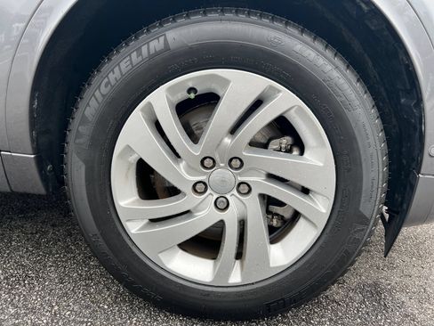 Used 2024 Land Rover Discovery Sport S AWD/4WD image 16