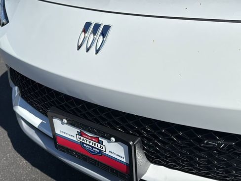 New 2026 Buick Envista Sport Touring w/ Convenience I Package FWD image 9