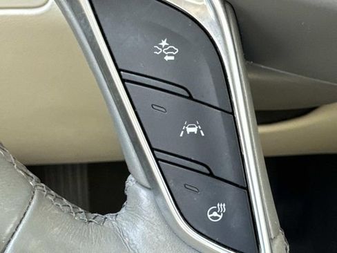 Used 2018 Cadillac XT5 Premium Luxury FWD image 26