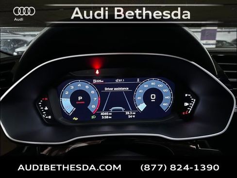 Certified 2025 Audi Q3 2.0T Premium w/ Convenience Package image 17