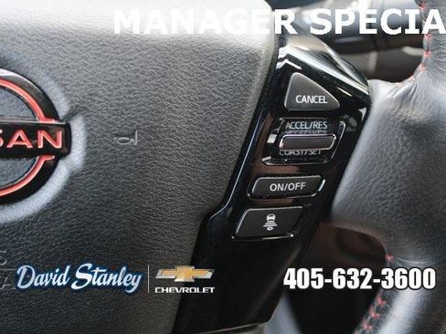 Used 2022 Nissan Frontier PRO-4X image 17