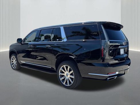 New 2026 Cadillac Escalade ESV 4WD image 7