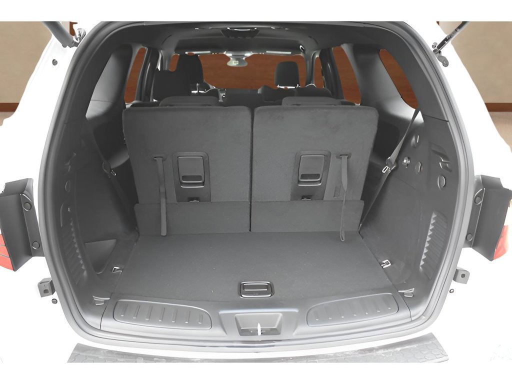 Used 2025 Dodge Durango GT w/ Blacktop Package RWD image 34