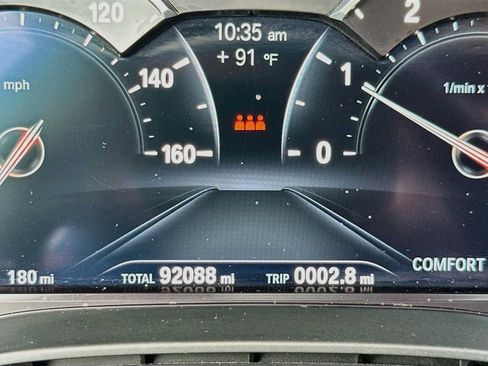 Used 2018 BMW 530i RWD image 12