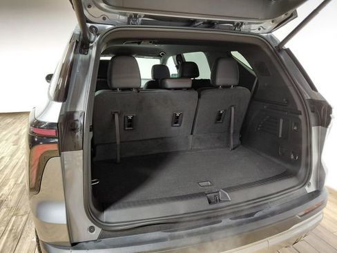 Used 2026 Chevrolet Traverse Z71 image 46