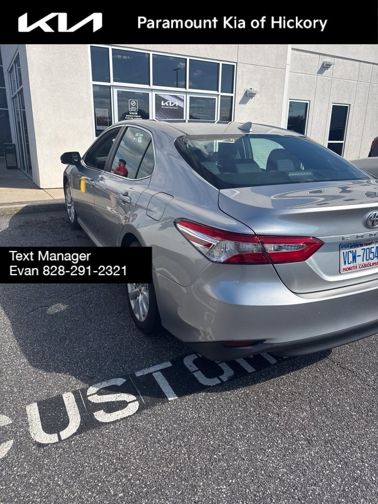 Used 2019 Toyota Camry LE FWD image 8