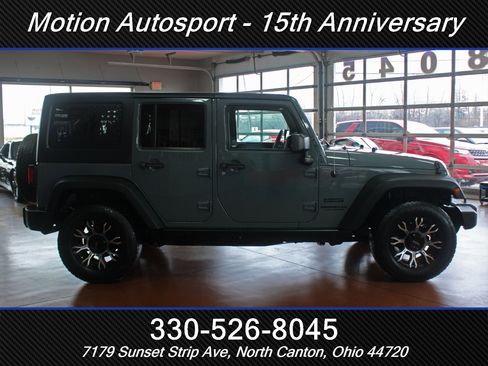 Used 2015 Jeep Wrangler Unlimited Sport image 11