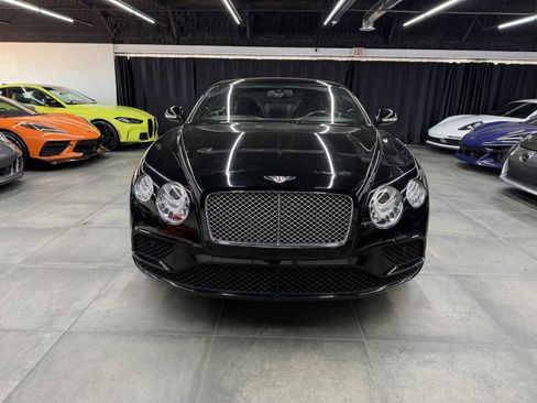 Used 2017 Bentley Continental GT image 10