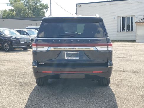 Used 2023 Lincoln Navigator L Reserve AWD/4WD image 5