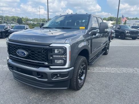 Used 2026 Ford F250 XL w/ STX Appearance Package AWD/4WD image 3