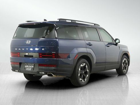 Used 2025 Hyundai Santa Fe SEL AWD/4WD image 5