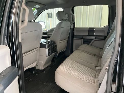 Used 2018 Ford F150 XLT RWD image 13