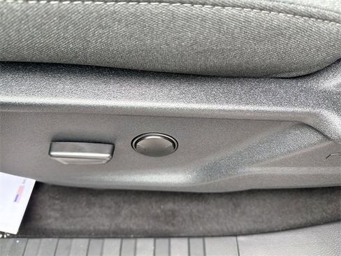 New 2025 Ford F150 XLT w/ Equipment Group 301A Standard image 13