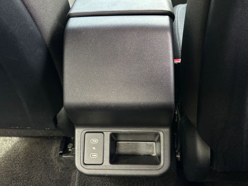 Used 2025 Kia K4 LXS image 28