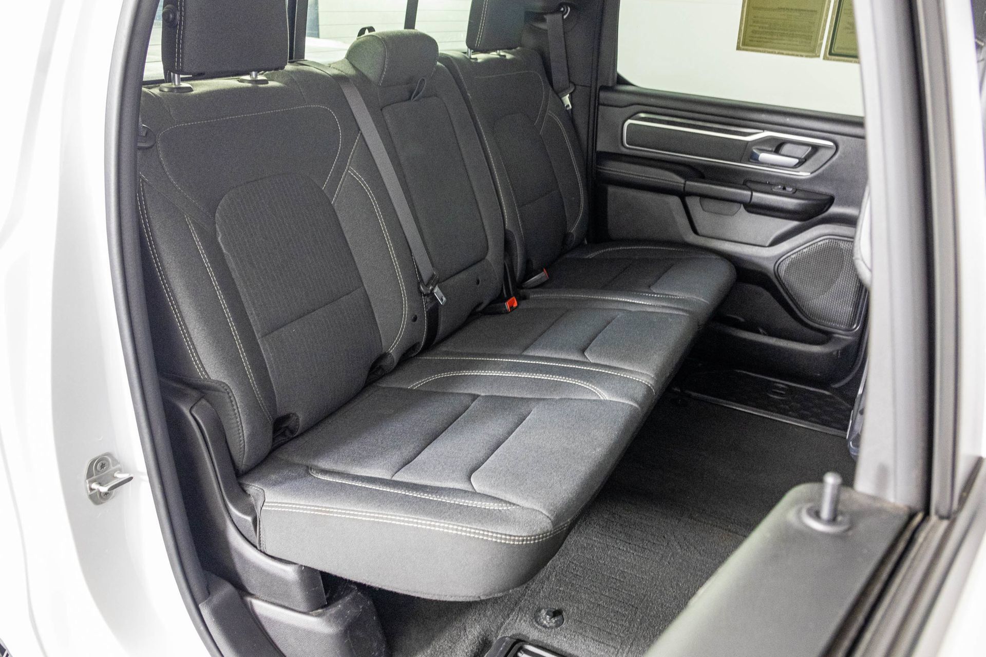 Used 2022 RAM 1500 Big Horn AWD/4WD image 44