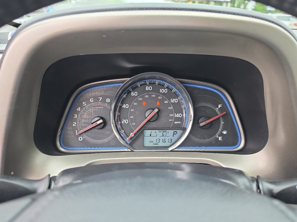 Used 2014 Toyota RAV4 Limited w/ Technology Package FWD image 27