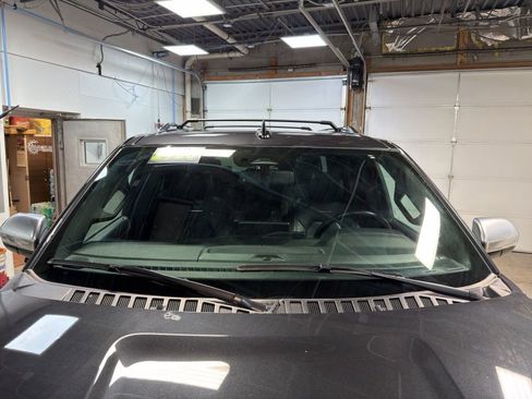 Used 2023 Ford Expedition Platinum AWD/4WD image 28