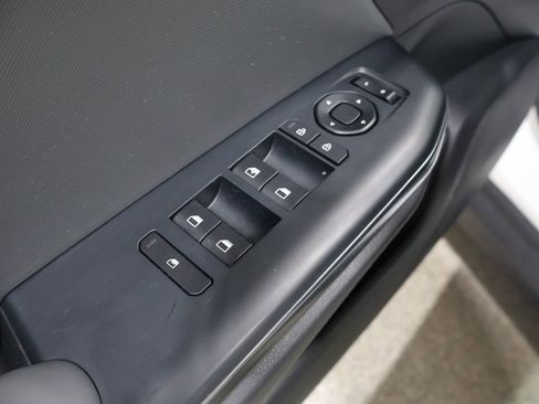 Used 2025 Kia K4 LXS image 14