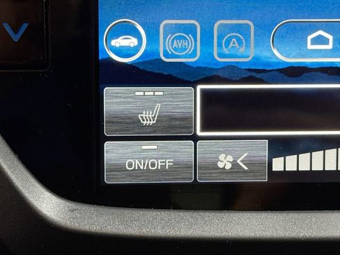 Certified 2025 Subaru Forester Sport AWD/4WD image 19