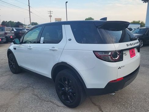 Used 2018 Land Rover Discovery Sport HSE AWD/4WD image 4
