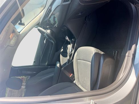 Used 2023 Buick Encore GX Select w/ Safety Package II image 27