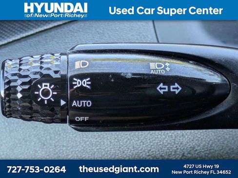 Used 2023 Hyundai Santa Cruz Night AWD/4WD image 32