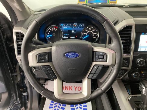Used 2017 Ford F150 Lariat AWD/4WD image 10