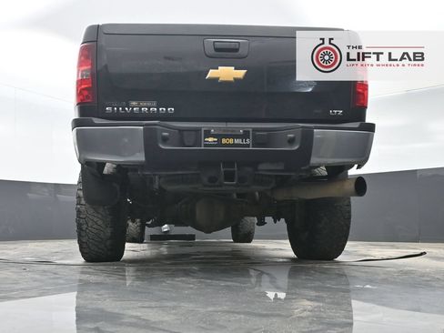 Used 2012 Chevrolet Silverado 2500 LTZ w/ Suspension Package, Off-Road AWD/4WD image 37
