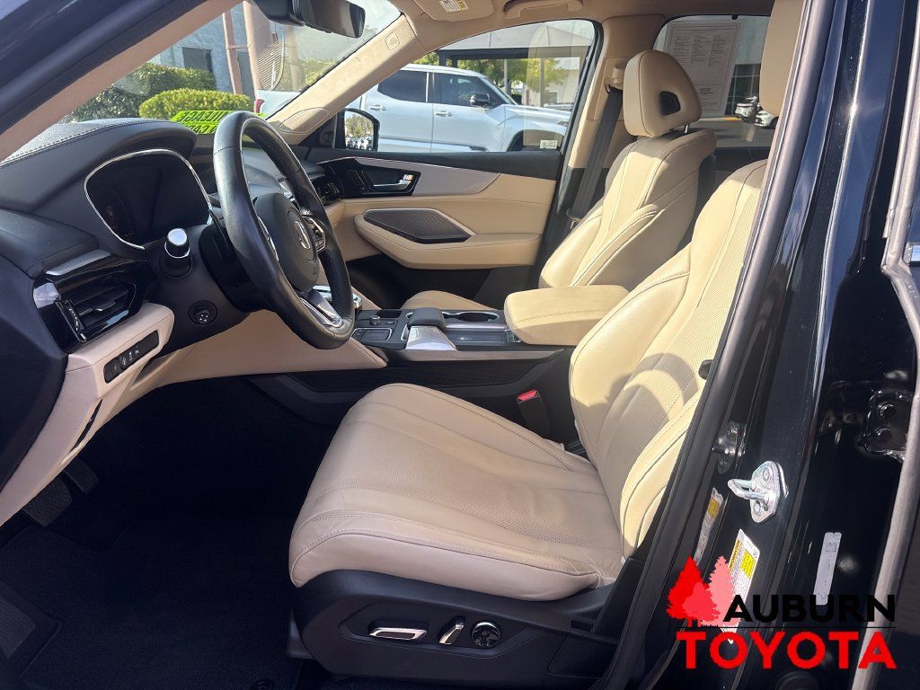 Used 2023 Acura MDX w/ Technology Package AWD/4WD image 11