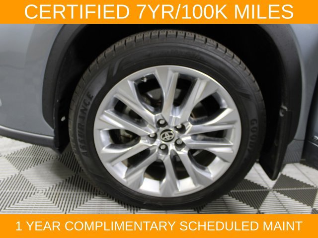 Used 2021 Toyota Highlander Limited AWD/4WD image 29