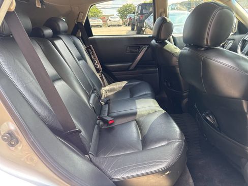 Used 2004 INFINITI FX45 AWD w/ Technology Pkg image 16