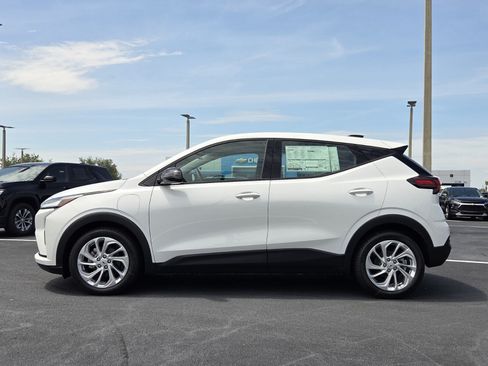 New 2027 Chevrolet Bolt LT w/ Comfort Package FWD image 3