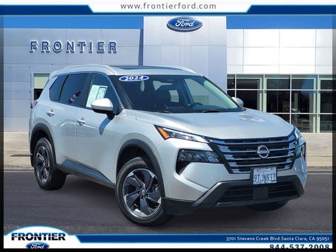Used 2024 Nissan Rogue SV w/ SV Premium Package AWD/4WD image 1