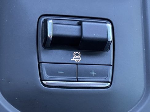 Used 2025 GMC Sierra 2500 Denali w/ Denali Reserve Package image 42