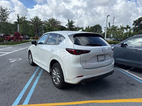 Used 2024 MAZDA CX-5 AWD 2.5 S w/ Select Package image 6