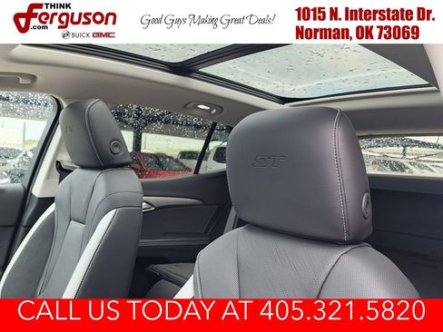 New 2026 Buick Envision Sport Touring AWD/4WD image 17