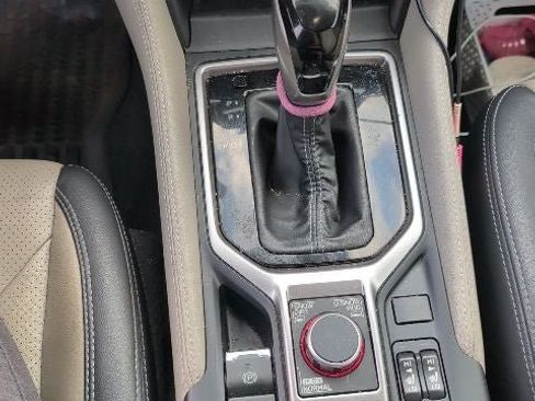 Used 2021 Subaru Forester Limited w/ Popular Package #3 AWD/4WD image 9
