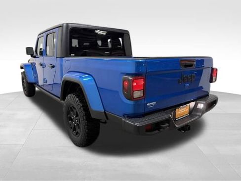 Certified 2021 Jeep Gladiator Sport AWD/4WD image 10