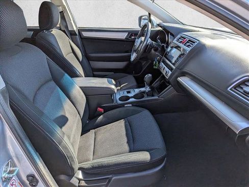 Used 2016 Subaru Outback 2.5i Premium image 24