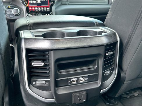 Used 2021 RAM 1500 Big Horn image 26