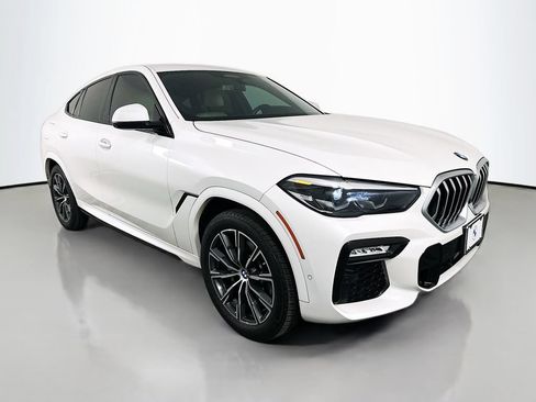 Used 2021 BMW X6 xDrive40i w/ M Sport Package AWD/4WD image 3