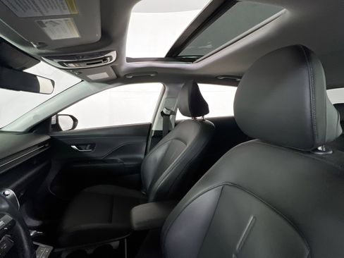 Used 2024 Hyundai Kona Limited AWD/4WD image 19