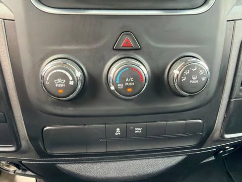 Used 2018 RAM 1500 Express w/ Wheel & Sound Group AWD/4WD image 22