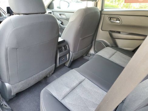 Certified 2025 Nissan Rogue SV AWD/4WD image 14