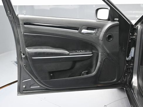 Used 2023 Chrysler 300 S image 42