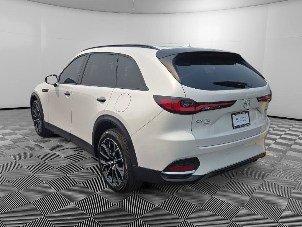 Used 2025 MAZDA CX-70 Plug-In Hybrid w/ Premium Plus AWD/4WD image 5