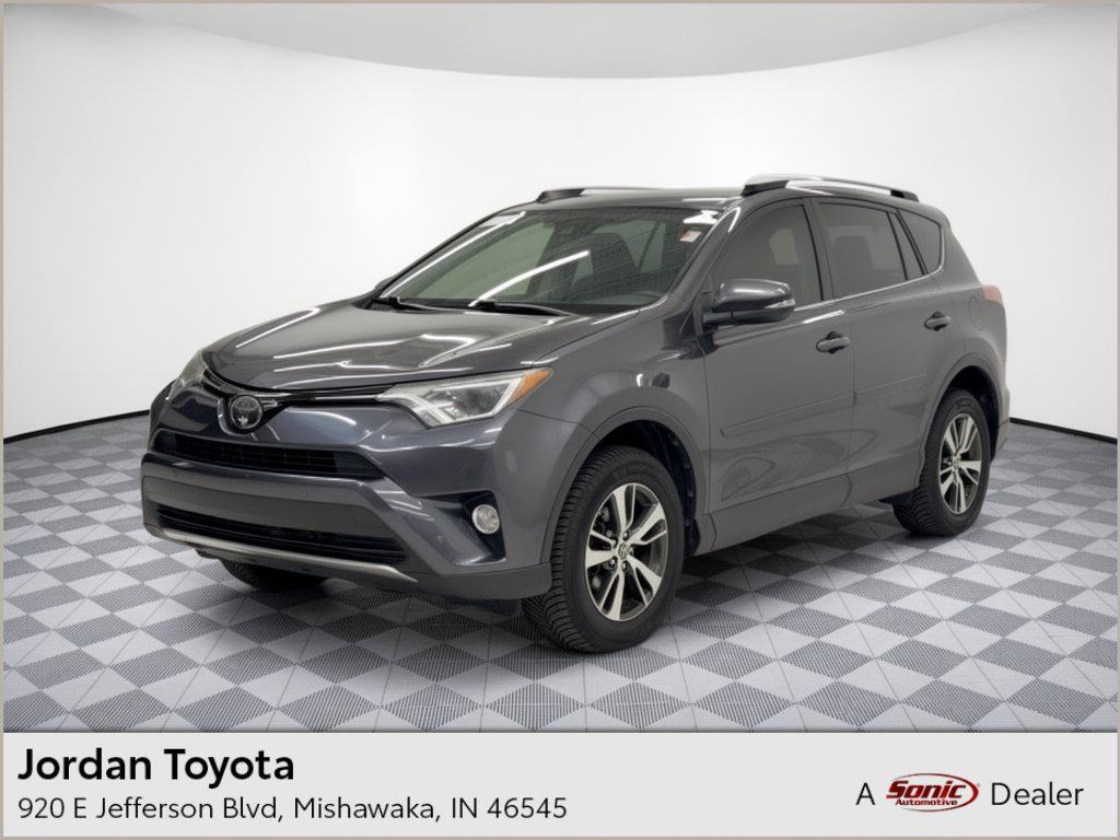 Used 2016 Toyota RAV4 XLE w/ Convenience Package AWD/4WD image 1