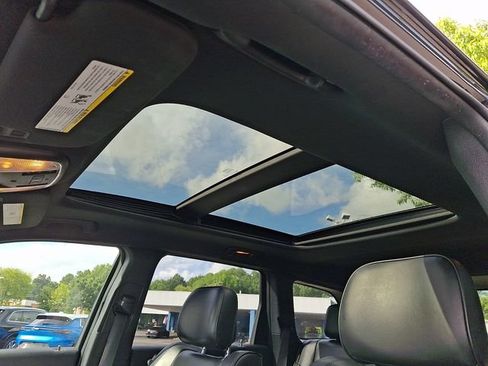 Used 2015 Jeep Grand Cherokee High Altitude AWD/4WD image 17