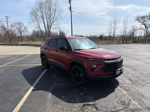 New 2026 Chevrolet TrailBlazer LT image 3