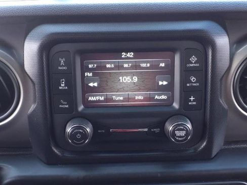 Used 2019 Jeep Wrangler Unlimited Sport S image 18